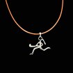 Hockeygirl aan oranje ketting