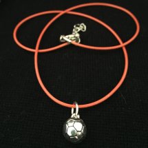 Oranje voetbalketting armband