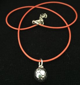 Oranje voetbalketting armband